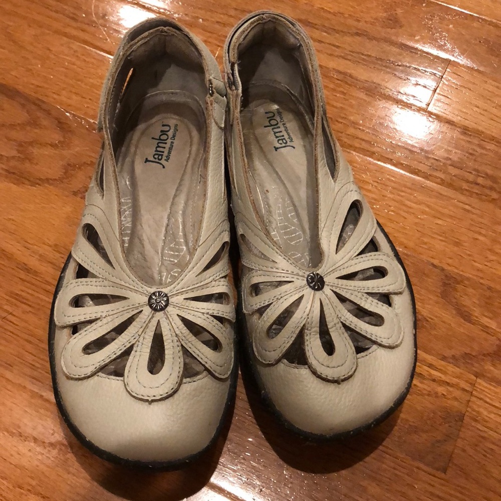 Jambu shoes